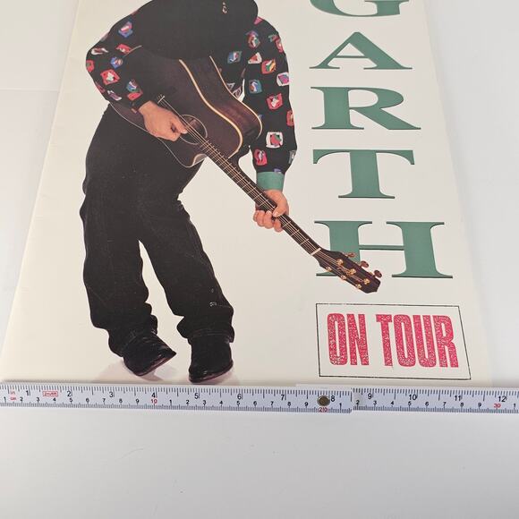 1992 Garth Brooks On Tour Concert Program Book Blue Rose Country Music 12x15" - Picture 3 of 16